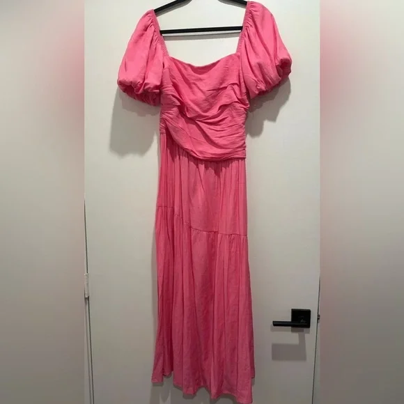 Hello Molly Pink Midi Dress - Picture 1 of 4